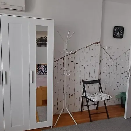 Gasthof Sobe Neva Belgrad